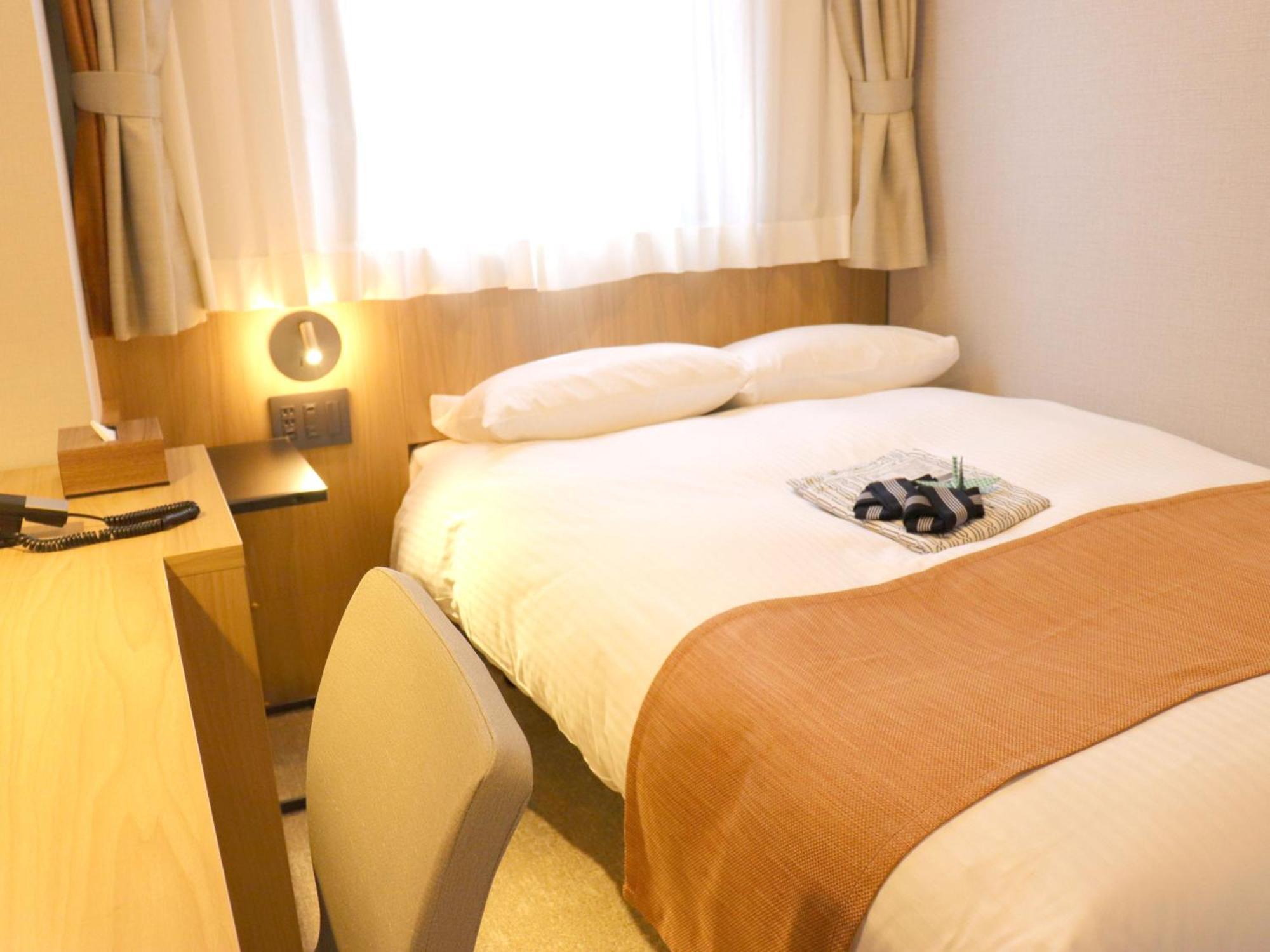 Small Double Room R-Type Non-Smoking